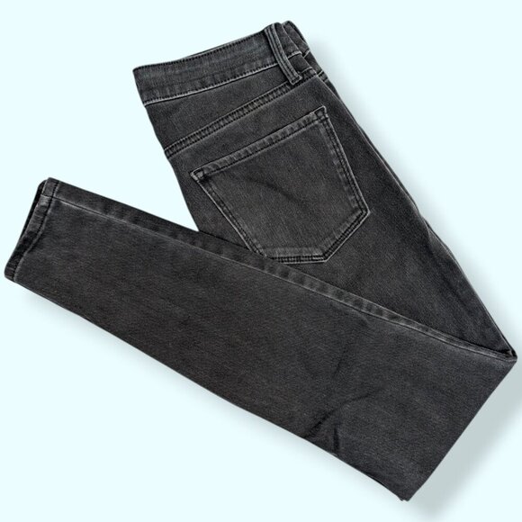 2 Pairs of Old Navy Black Rockstar Super Skinny Jeans (size 6) - Picture 4 of 12